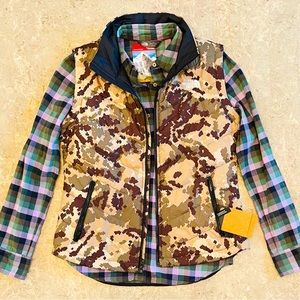 Brand New(NWTs)North Face Combo Pink Plaid Shirt+Camp Vest Woman’s SM: MSRP$160.